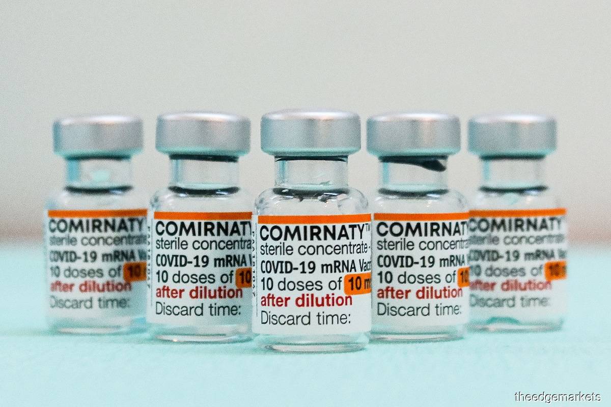 On Thursday (May 26) alone, a total of 13,331 doses of the Covid-19 vaccine were dispensed in Malaysia. (Photo by Zahid Izzani Mohd Said/The Edge)